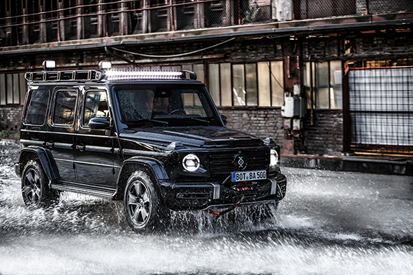 Mercedes-Benz_G-Class_2020_Brabus_Invicto_VR6_Plus